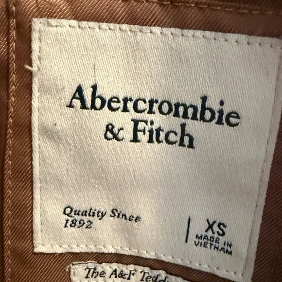XS Abercrombie & Fitch Camel Teddy Coat - Picture 5 of 6